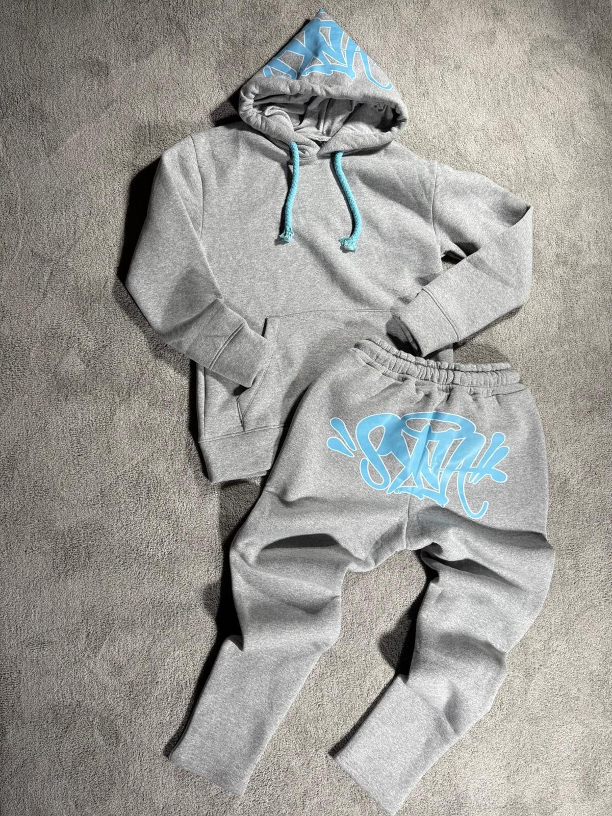 Conjunto Syna World