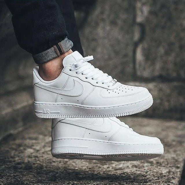 Nike Air Force 1 blancas