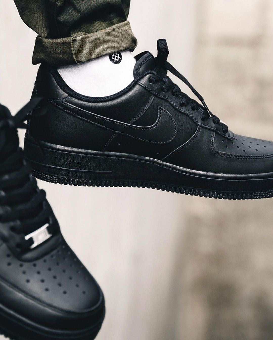 Nike Air Force 1 Negras