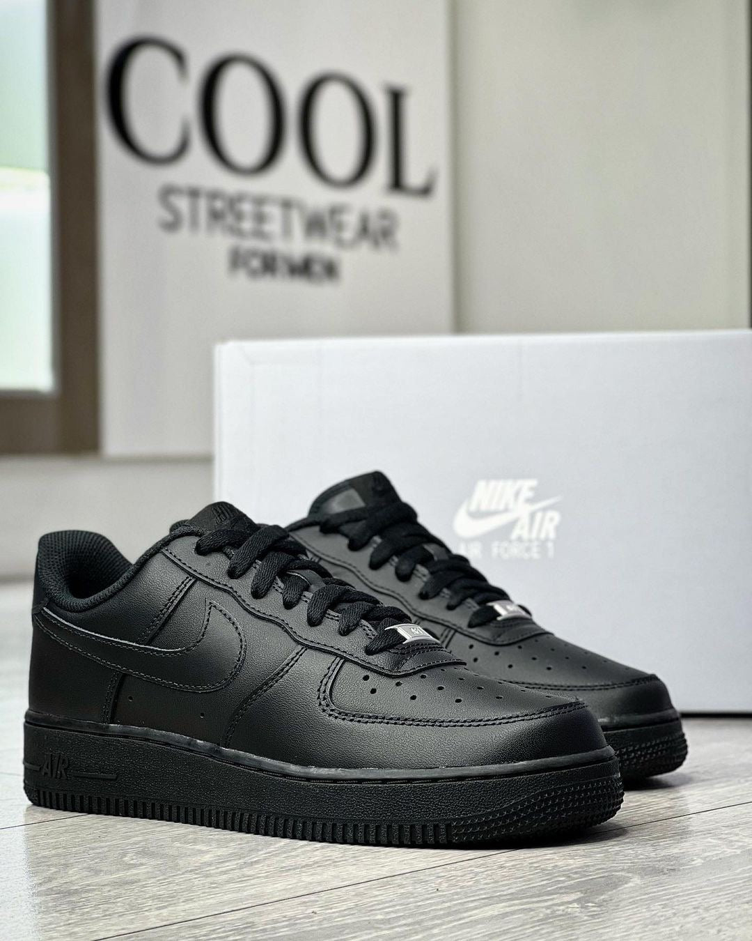 Nike Air Force 1 Negras