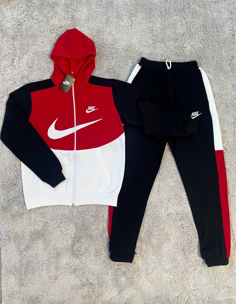 Chandal Nike 2024 - Postu Tienda