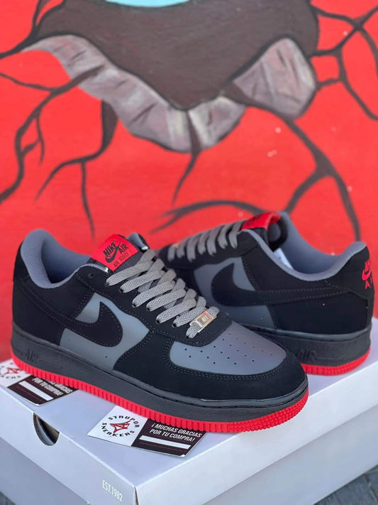 Air Force 1 Gris Negro Rojo